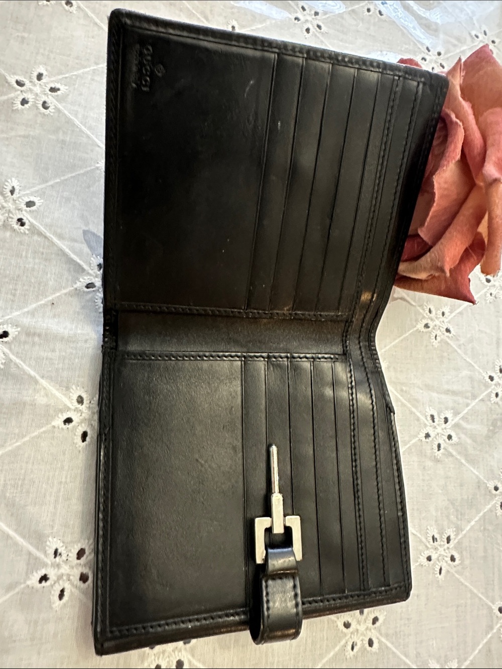 Gucci Black Jackie Leather Bifold Wallet with Embossed Logo - Picture 6 of 16